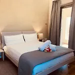 Maison Madeleine 招待所 马达莱纳