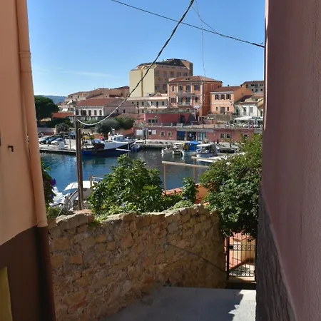 Pensionat Maison Madeleine 4*