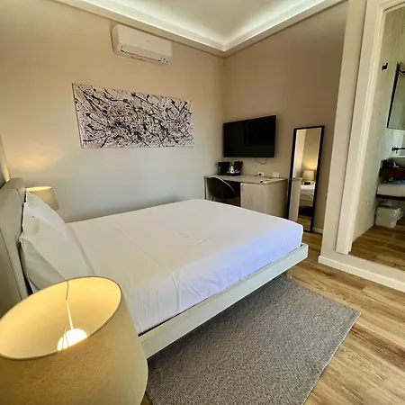 Maison Madeleine בית הארחה